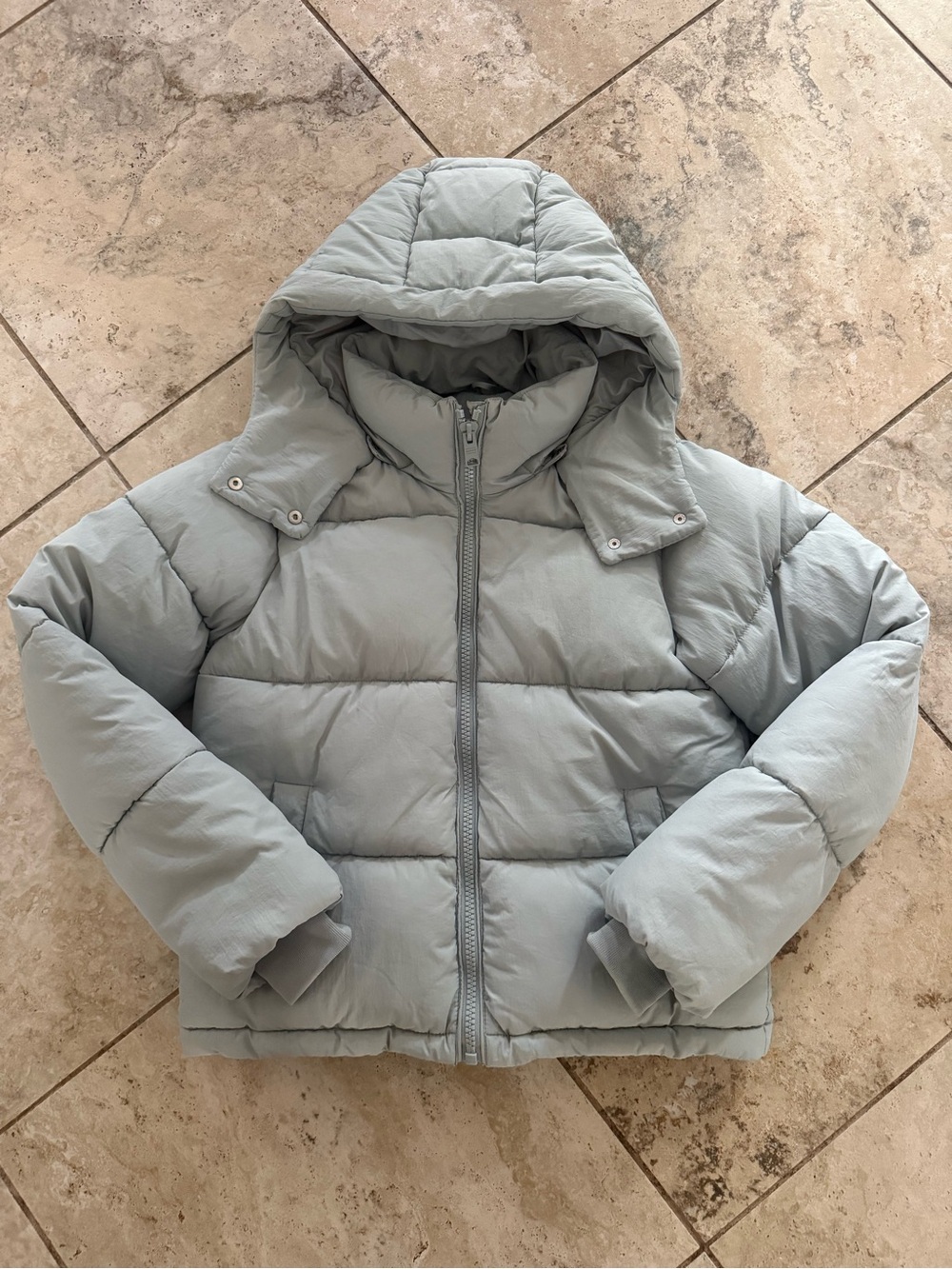 Garage perfect puff jacket size small